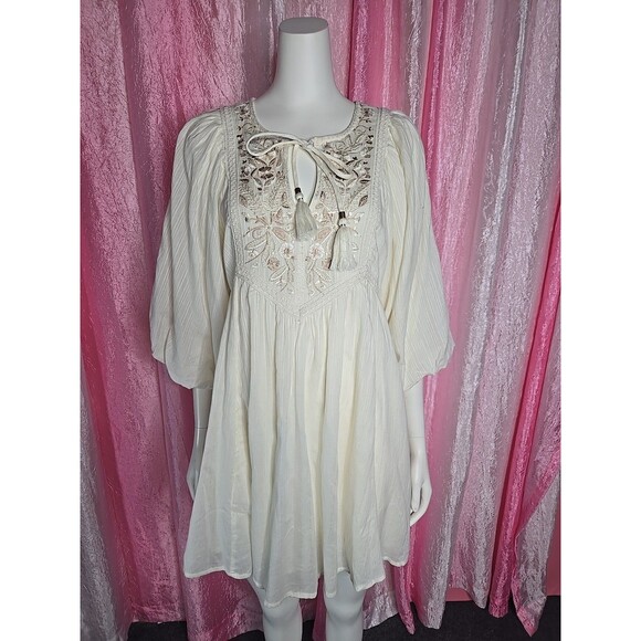 Anthropologie Mahalia Bohemian Floral Embroidered Cream Mini Dress Size Small - Picture 2 of 16